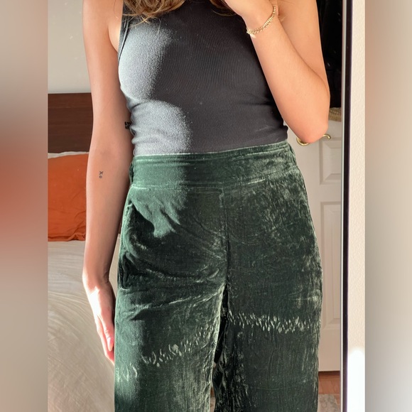 Madewell Green Velvet Huston Pull-On Crop Pants - Picture 7 of 11